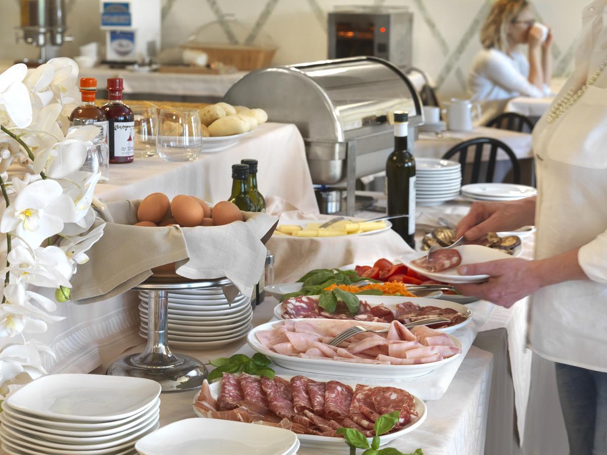 Hotel Ristorante Alcide Poggibonsi Esterno foto